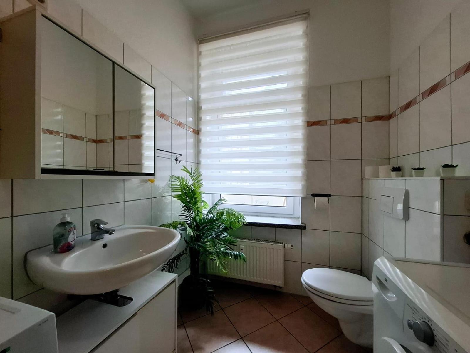 Altbauwohnung Direkt An Der Karli Mit Balkon - Netflix Inklusive Leipzig Exteriör bild