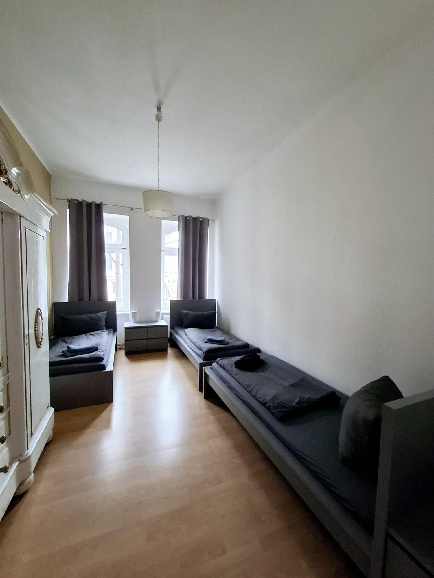 Altbauwohnung Direkt An Der Karli Mit Balkon - Netflix Inklusive Leipzig Exteriör bild